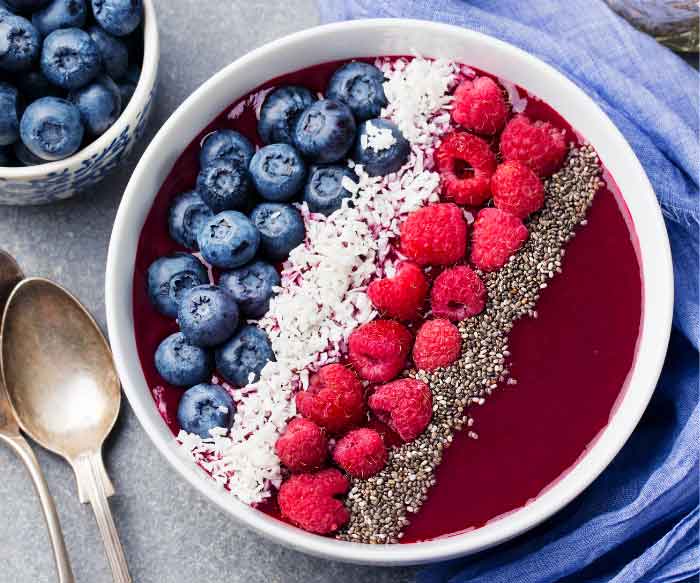 Gençleştiren 10 Süper Gıda 3 – Gençleştiren 10 Süper Gıda Gençleştiren 10 Süper Gıda 2 – yaban mersini karadut bogurtlen faydalari