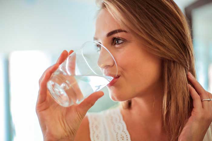 1 Ayda 10 Kilo Vermek için 5 Tavsiye 1 – bol su tuketme